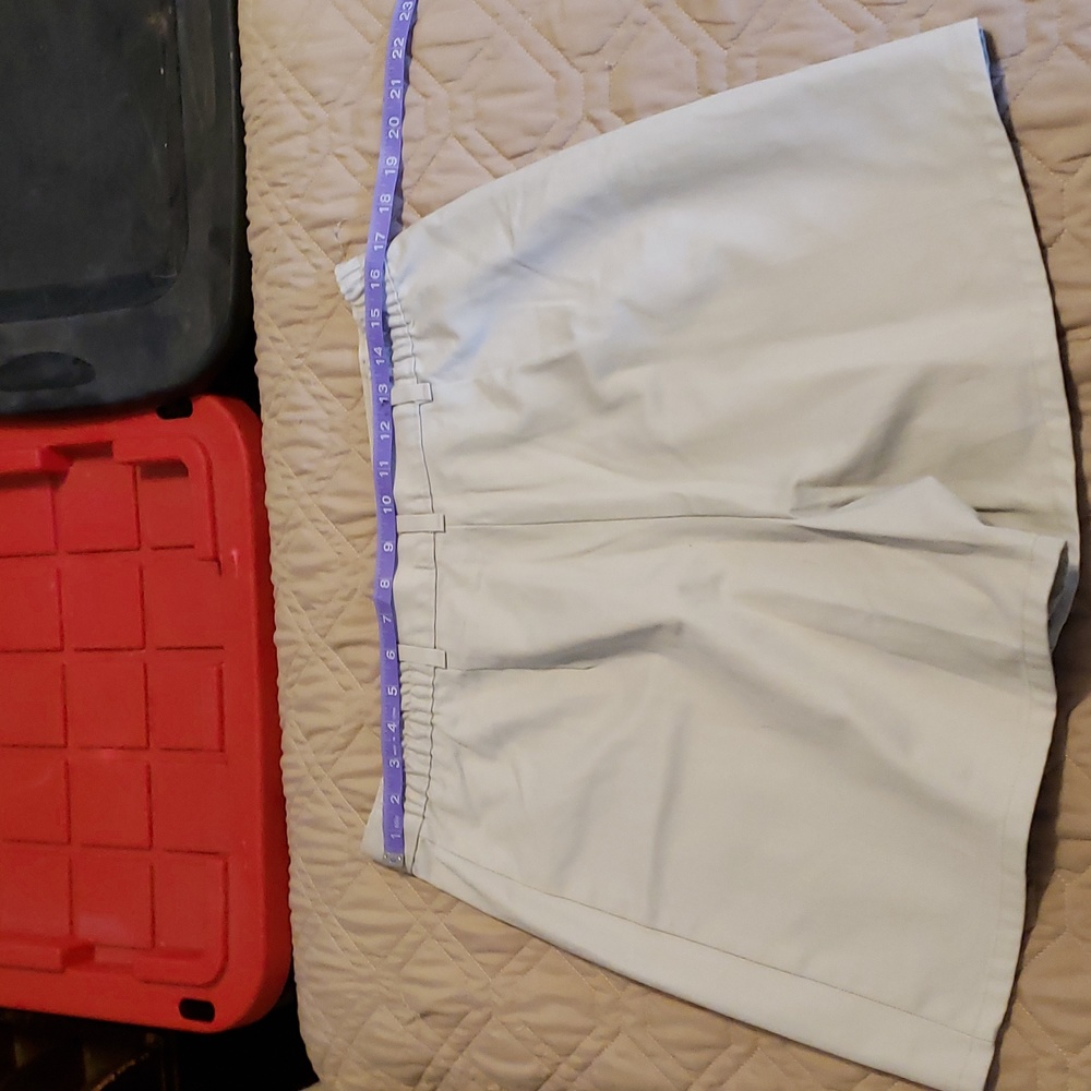 Skort - Picture 2 of 3